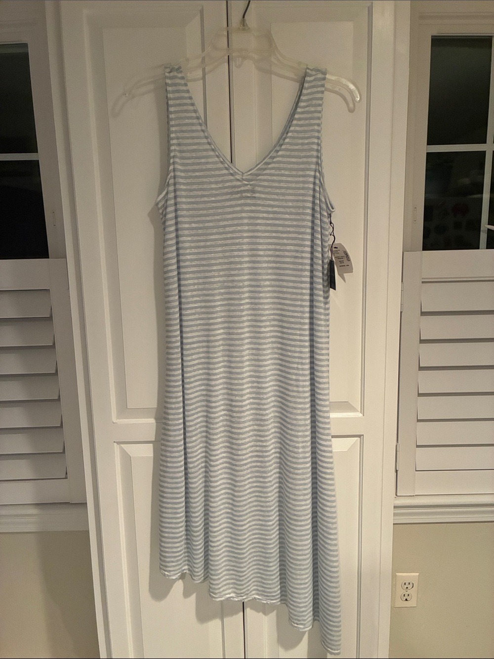 Saks Fifth Avenue sheer linen dress size Medium NWT